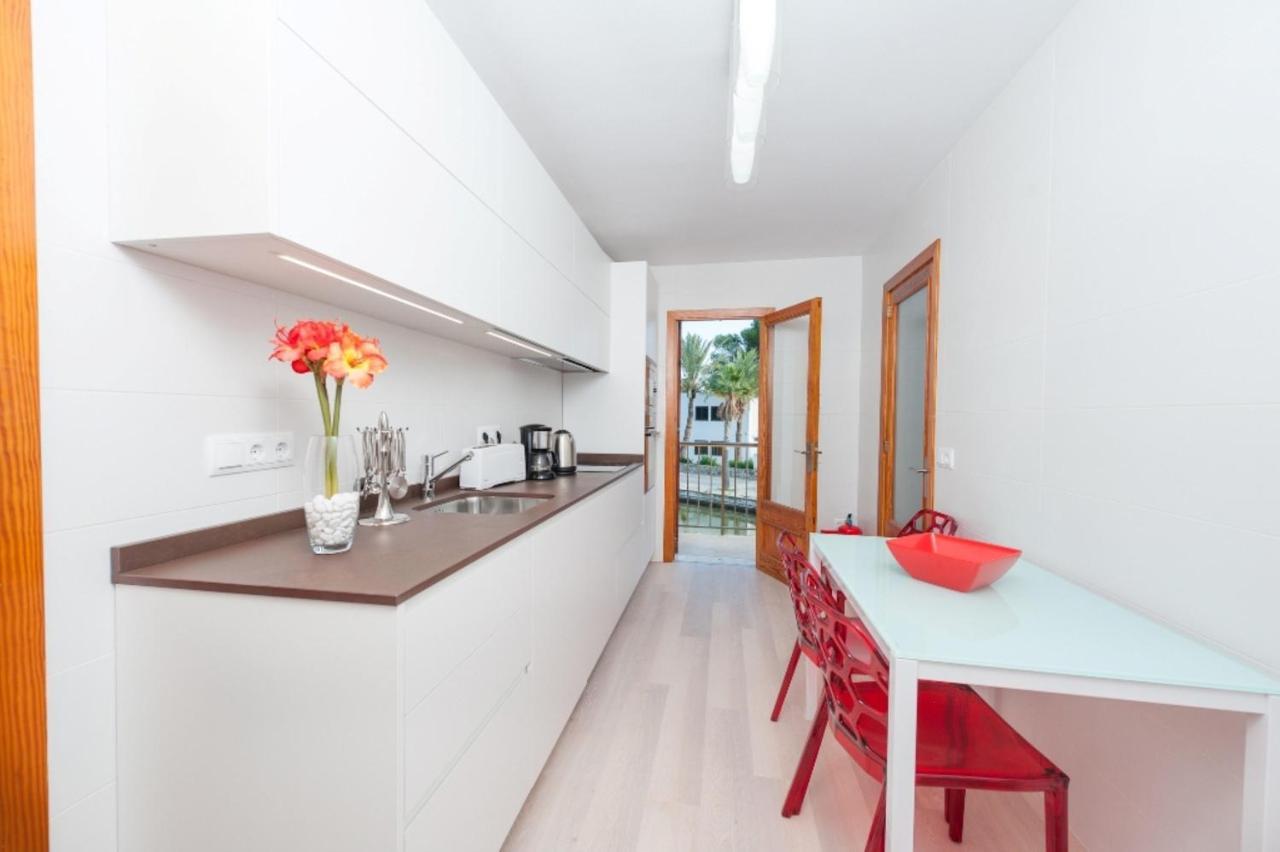 Gran Canal Apartment Alcudia  Bagian luar foto